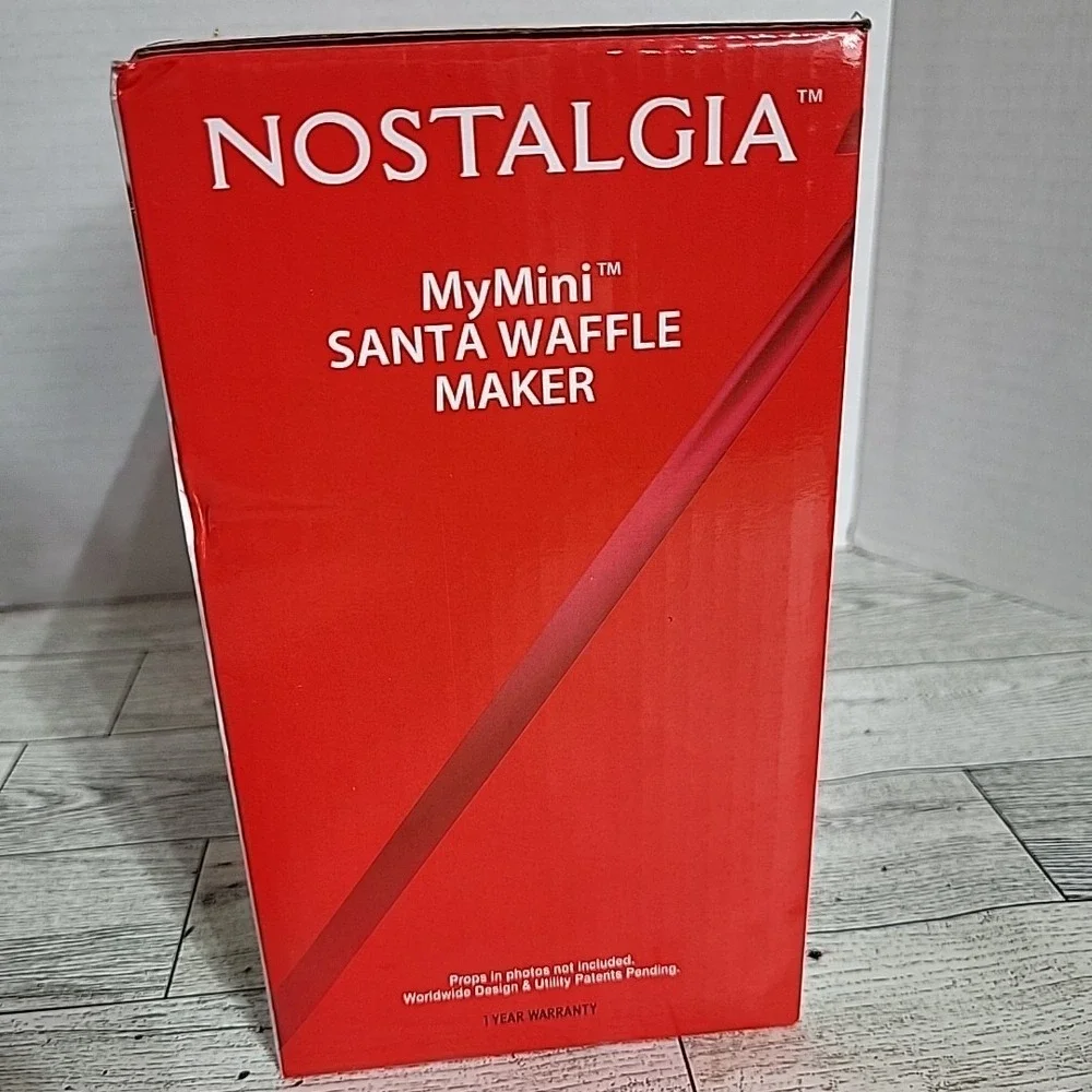 NEWNostalgia MyMini Christmas Santa‎ Waffle Maker Non Stick Easy Clean 5